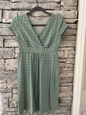 Boden Green Geometric Wrap-Style Midi Dress